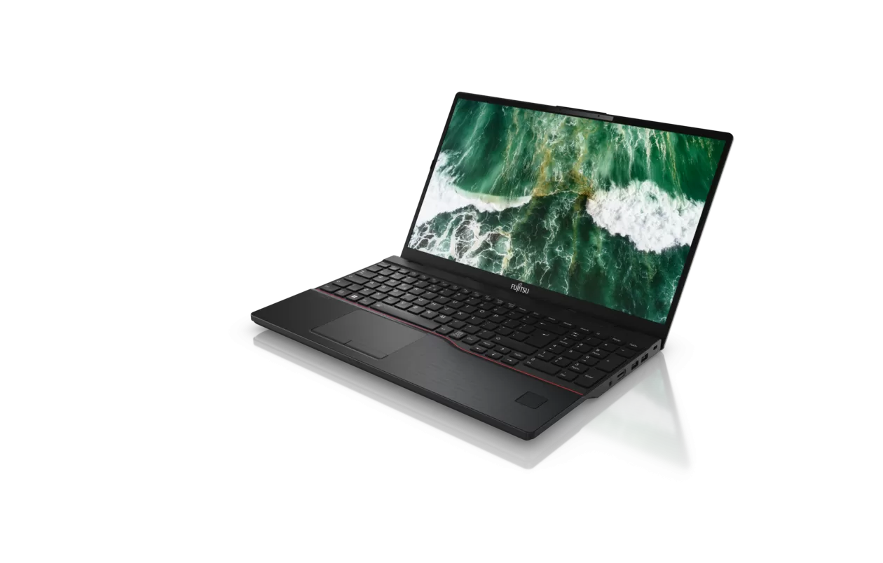 Notebook Fujitsu LifeBook E5513 15.6" Full HD Intel Core i7-1355U RAM 16GB SSD 512GB LTE Windows 11 Pro