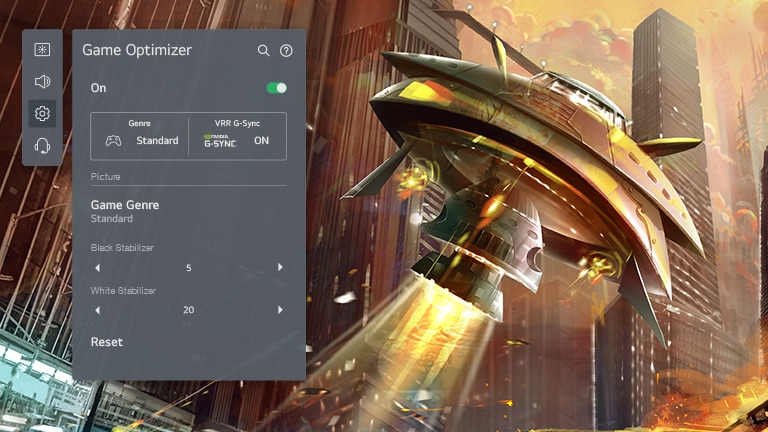 Un ecran TV care afiseaza o fotografiere o nava spatiala care ataca un oras si functia Game Optimizer de la LG OLED de pe partea stanga, care regleaza setarea jocului.